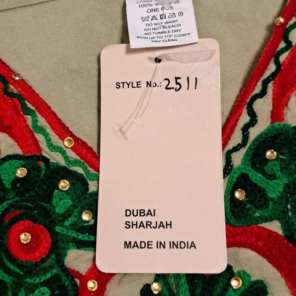 NWT Kaftan from India - Picture 7 of 13